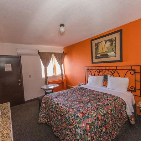 Hotel Cucapa Matamoros  Ngoại thất bức ảnh