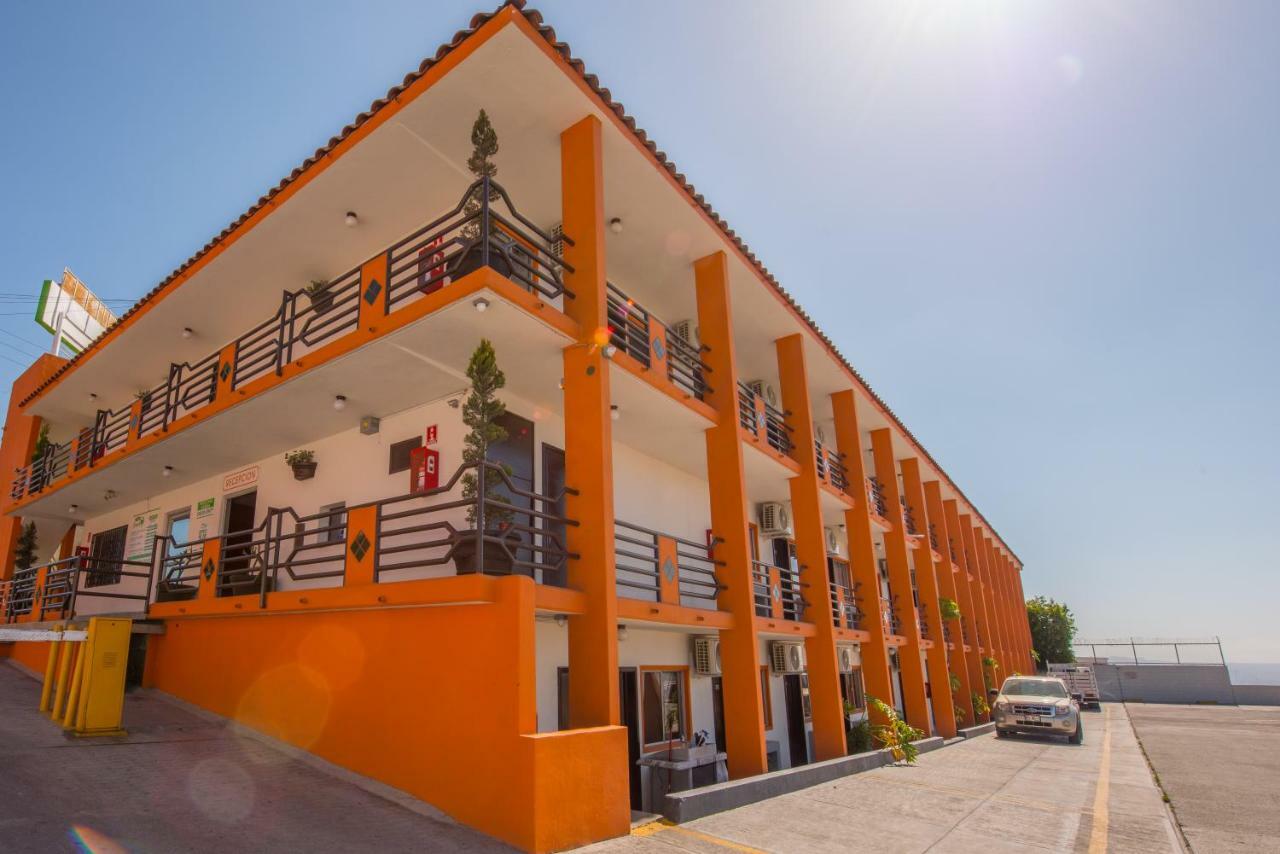 Hotel Cucapa Matamoros  Ngoại thất bức ảnh